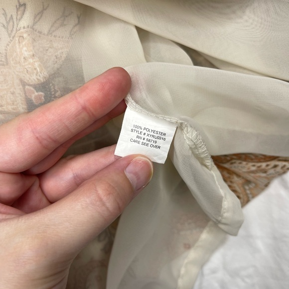 NY Collection Paisley Blouse - Picture 5 of 5